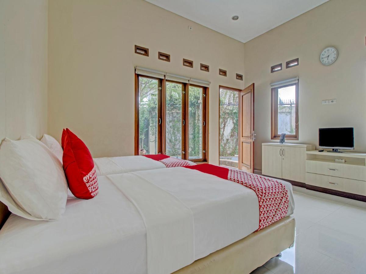 Oyo 89997 Hotel Bumi Kedaton Waterpark Bandar Lampung Kültér fotó